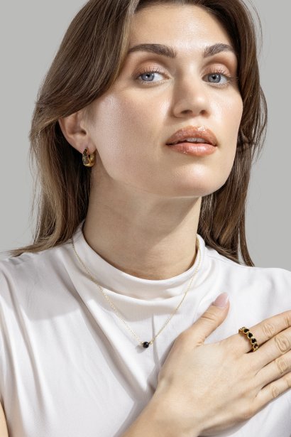 Ohrring Dark Crystal Hoop - 18k Vergoldet