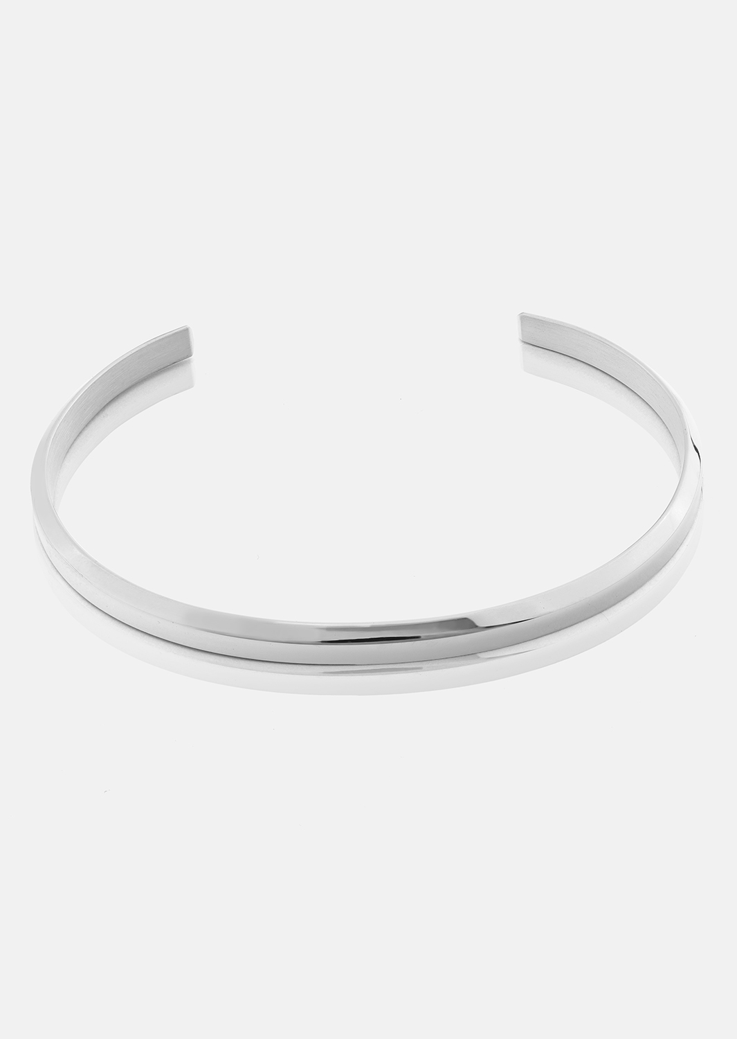 Armreif Core – Versilbert